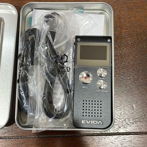 NWT Evida Mini Voice Recorder 8GB